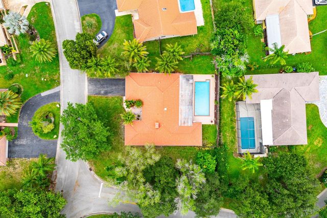 1217 NW 111TH Way, Coral Springs, FL 33071