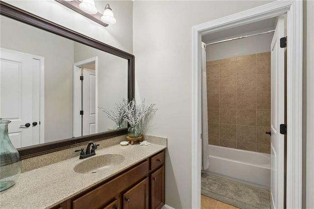 3541 S Sherwood Road SE, Smyrna, GA 30082