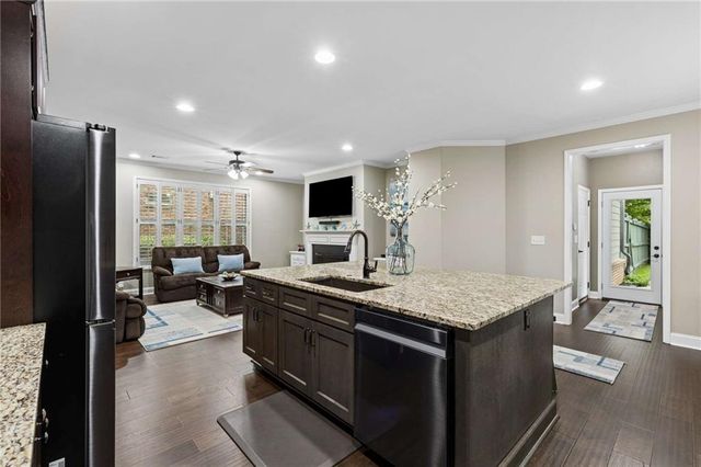 3541 S Sherwood Road SE, Smyrna, GA 30082