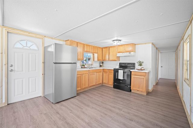 1389 NW 7TH LANE, Lake Panasoffkee, FL 33538