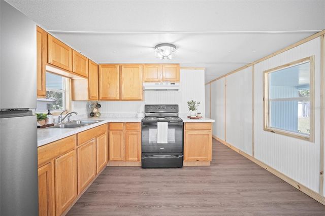 1389 NW 7TH LANE, Lake Panasoffkee, FL 33538