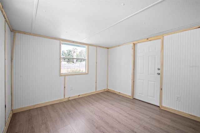 1389 NW 7TH LANE, Lake Panasoffkee, FL 33538