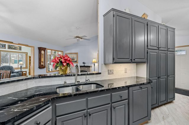 2013 91st Lane N, Brooklyn Park, MN 55443