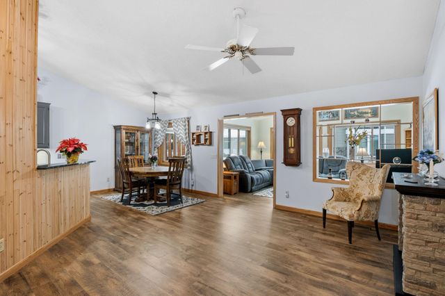 2013 91st Lane N, Brooklyn Park, MN 55443