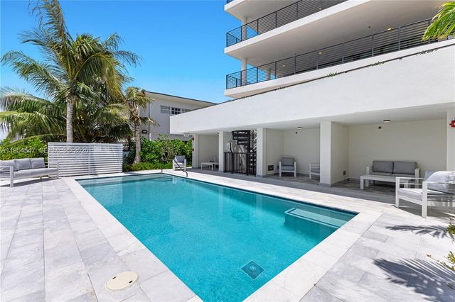 1930 Bay Dr Second Level Un 1, Miami Beach, FL 33141