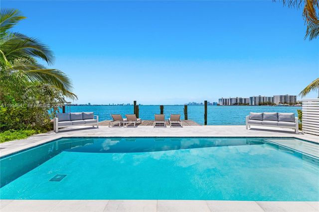 1930 Bay Dr Second Level Un 1, Miami Beach, FL 33141