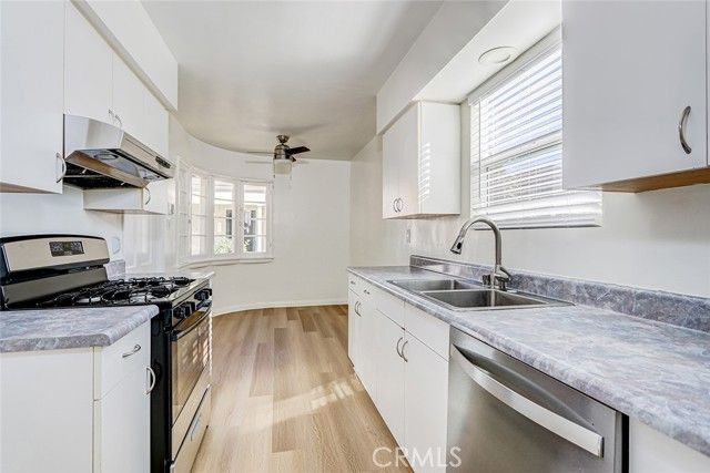 1428 Ocean Park, Santa Monica, CA 90405