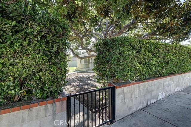 1428 Ocean Park, Santa Monica, CA 90405