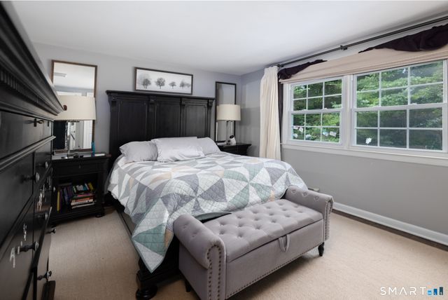 123 Northwood Drive, Middlebury, CT 06762