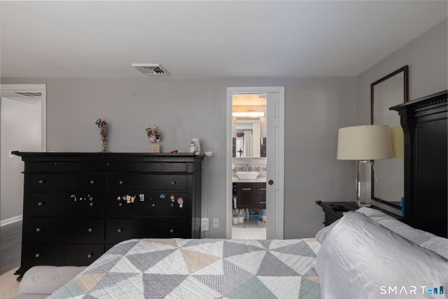 123 Northwood Drive, Middlebury, CT 06762