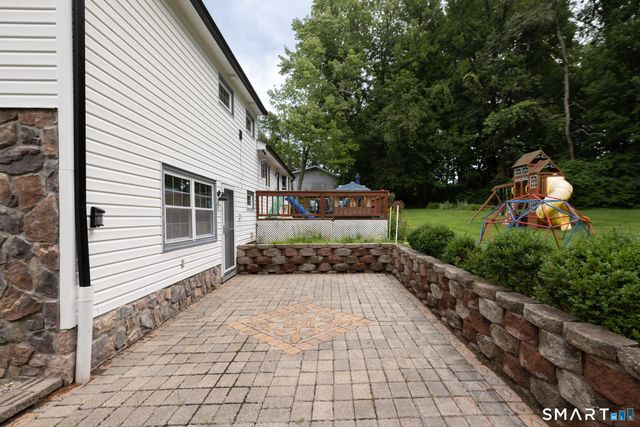 123 Northwood Drive, Middlebury, CT 06762