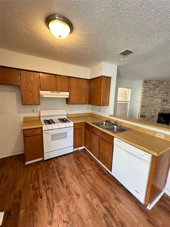 2307 Rachael CT D, Austin, TX 78748