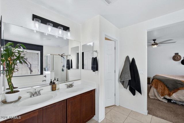 1492 E PONCHO Lane, San Tan Valley, AZ 85143