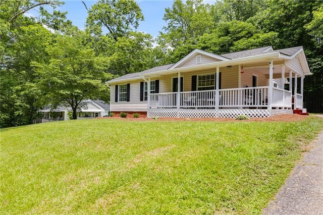 117 White Street, Tallapoosa, GA 30176