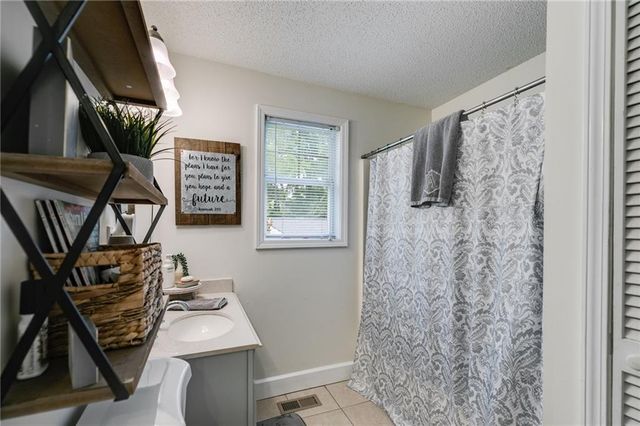 117 White Street, Tallapoosa, GA 30176