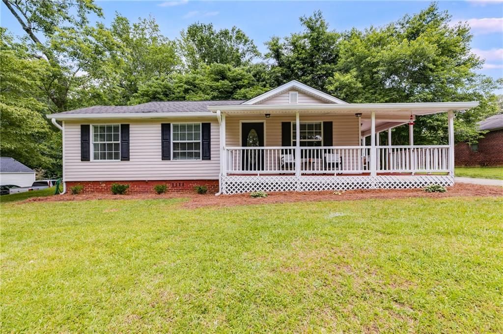 117 White Street, Tallapoosa, GA 30176