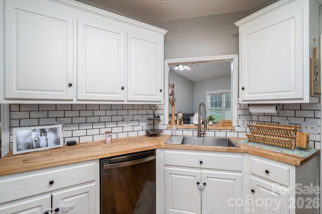 142 Azalea Drive, Connelly Springs, NC 28612