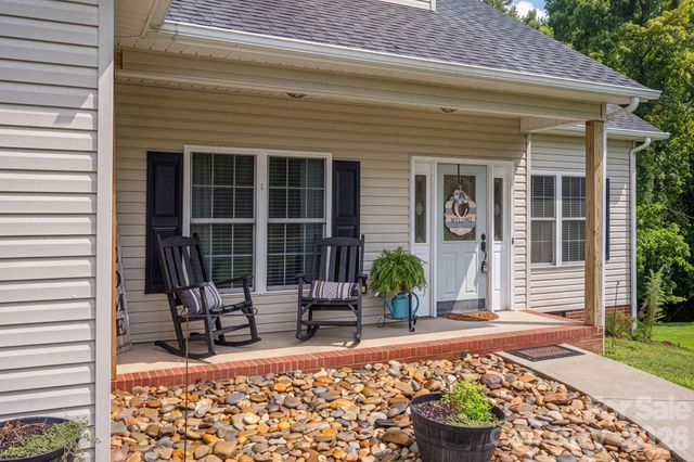142 Azalea Drive, Connelly Springs, NC 28612