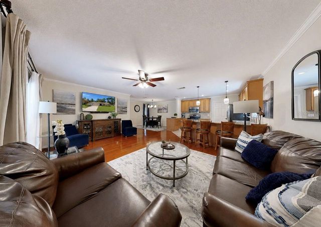 1005 HIGHGROVE COURT, Valrico, FL 33596