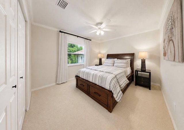 1005 HIGHGROVE COURT, Valrico, FL 33596