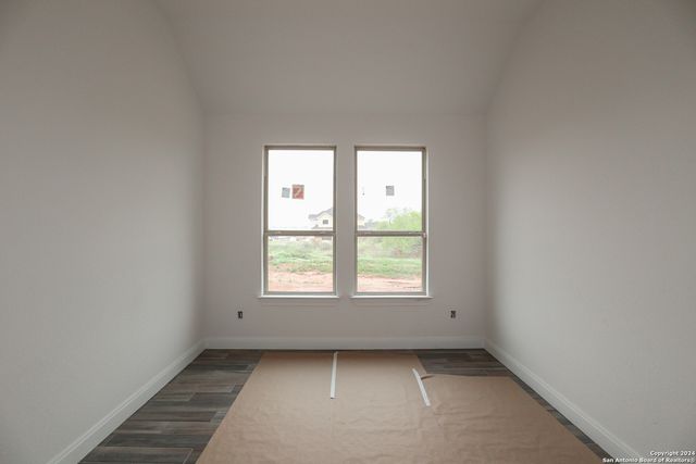 5213 Esates Oak Way, San Antonio, TX 78263