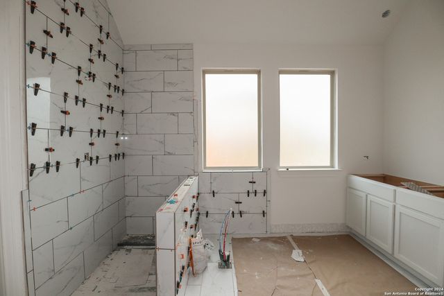 5213 Esates Oak Way, San Antonio, TX 78263