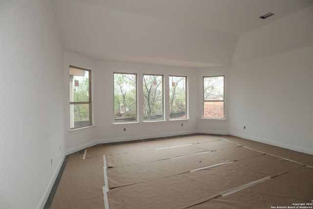 5213 Esates Oak Way, San Antonio, TX 78263