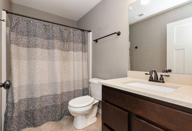 707 SW 12th Street, Ankeny, IA 50023