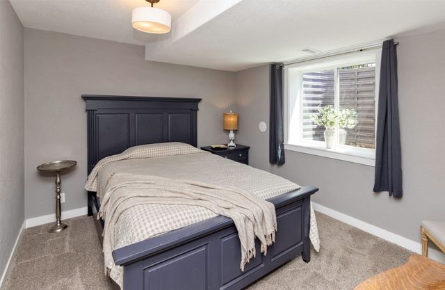 707 SW 12th Street, Ankeny, IA 50023