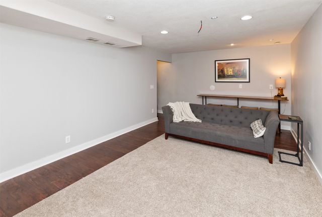 707 SW 12th Street, Ankeny, IA 50023