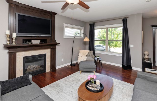 707 SW 12th Street, Ankeny, IA 50023