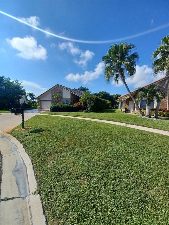 10544 Fenway Place, Boca Raton, FL 33498
