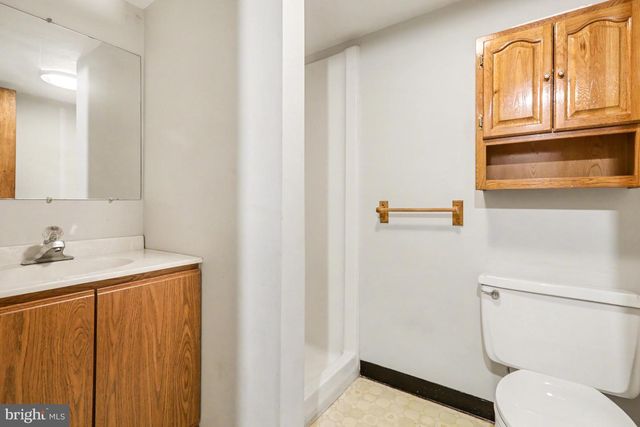 6085 CHERRY HILL RD, Harrisburg, PA 17111