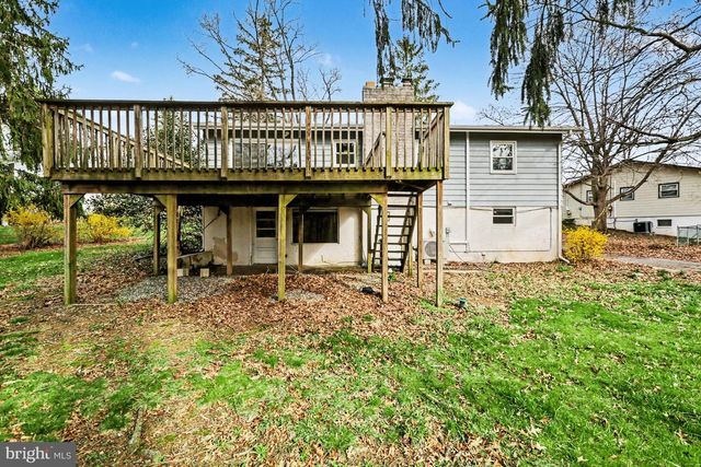 6085 CHERRY HILL RD, Harrisburg, PA 17111