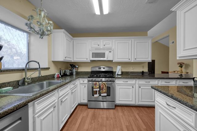 19718 Brentonridge Lane, Spring, TX 77379