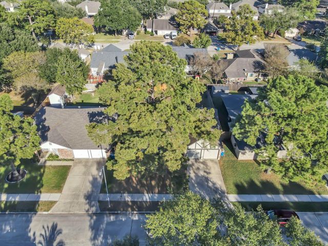 19718 Brentonridge Lane, Spring, TX 77379