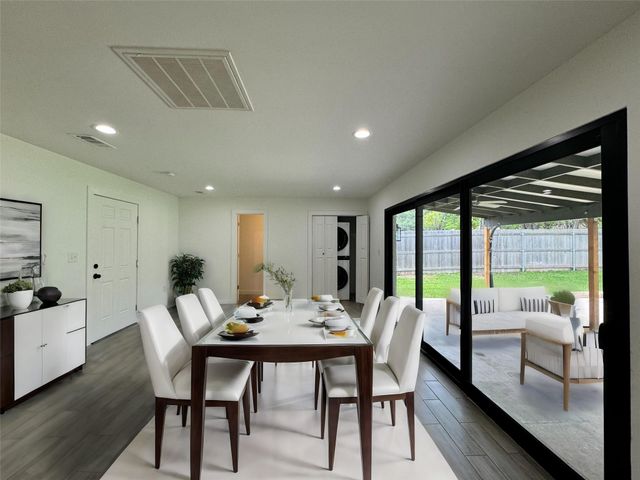 2500 Harrowden DR, Austin, TX 78727