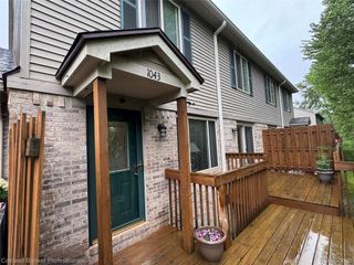 1043 Old Leake Court, Holly Village, MI 48442