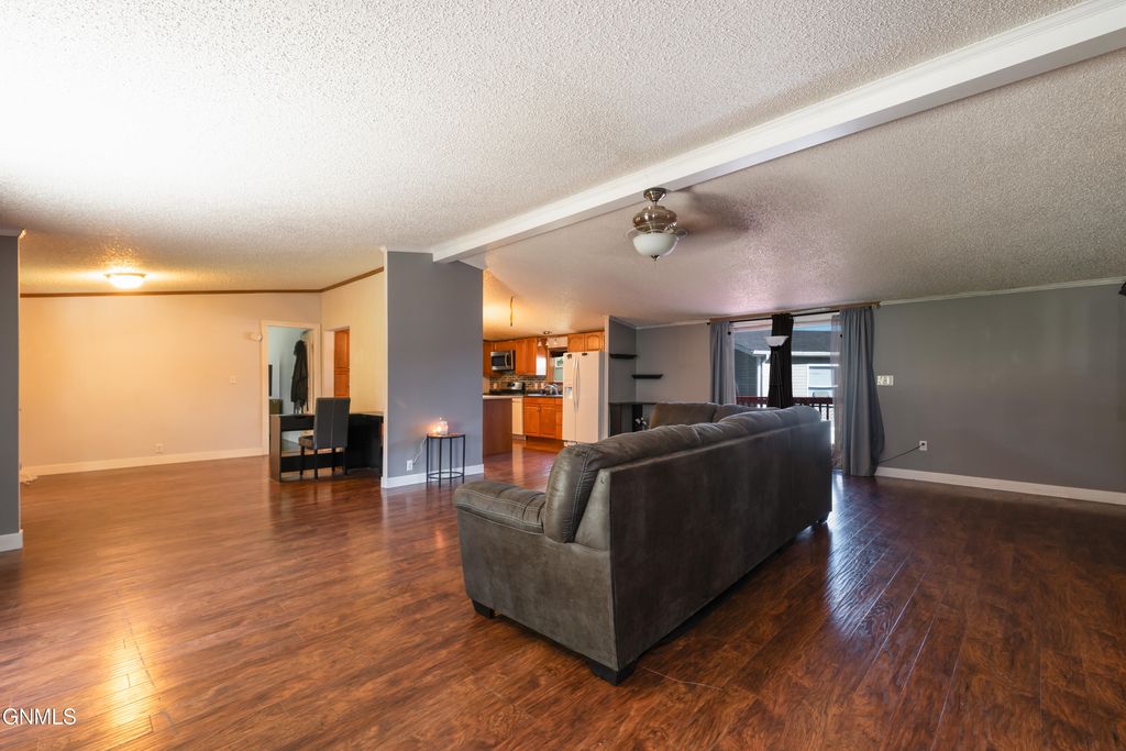 4618 Rebel Drive, Bismarck, ND 58503 photo 3