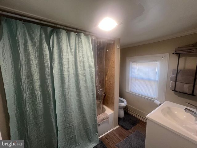 810 N DIVISION ST, Salisbury, MD 21801