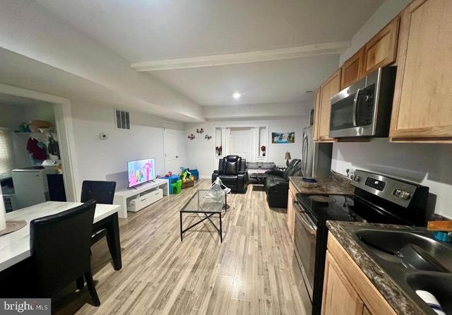 810 N DIVISION ST, Salisbury, MD 21801