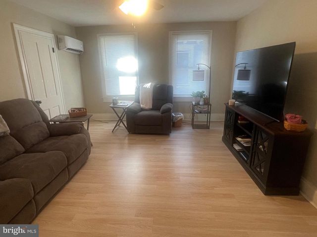 810 N DIVISION ST, Salisbury, MD 21801