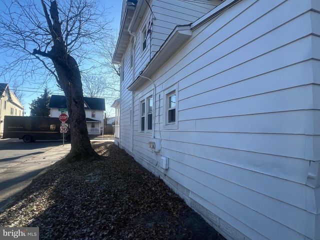 810 N DIVISION ST, Salisbury, MD 21801