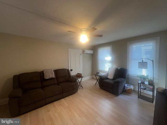 810 N DIVISION ST, Salisbury, MD 21801