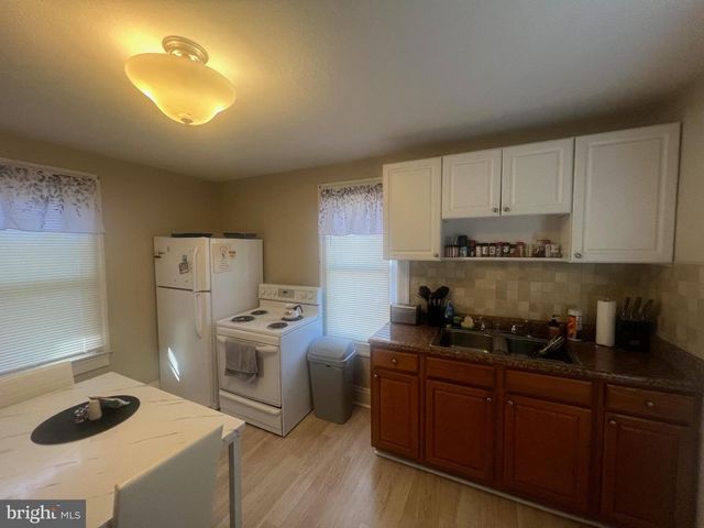 810 N DIVISION ST, Salisbury, MD 21801