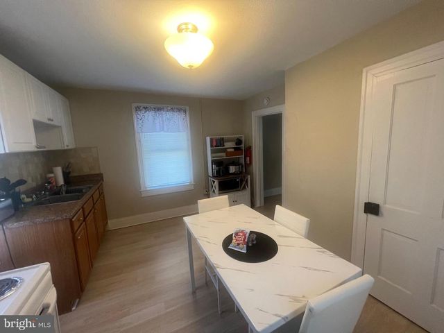 810 N DIVISION ST, Salisbury, MD 21801