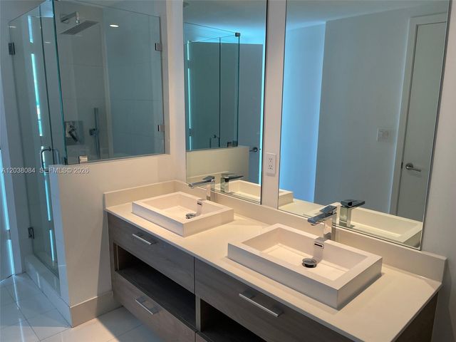 1300 S Miami Avenue 4204, Miami, FL 33130