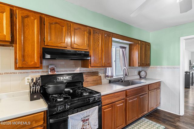 113 Illinois Avenue, Waretown, NJ 08758