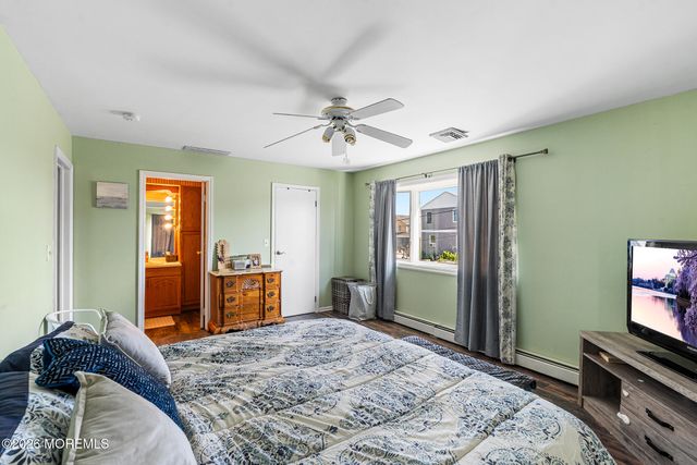 113 Illinois Avenue, Waretown, NJ 08758