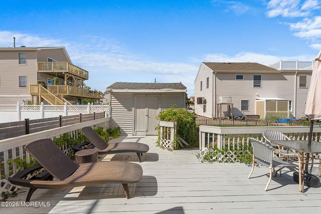 113 Illinois Avenue, Waretown, NJ 08758